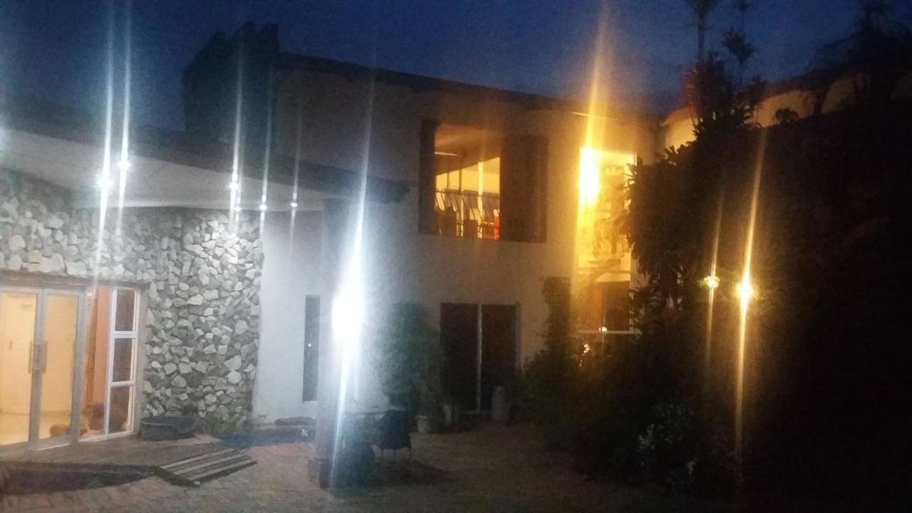 Serendipity Country House 阿曼济姆托蒂 外观 照片